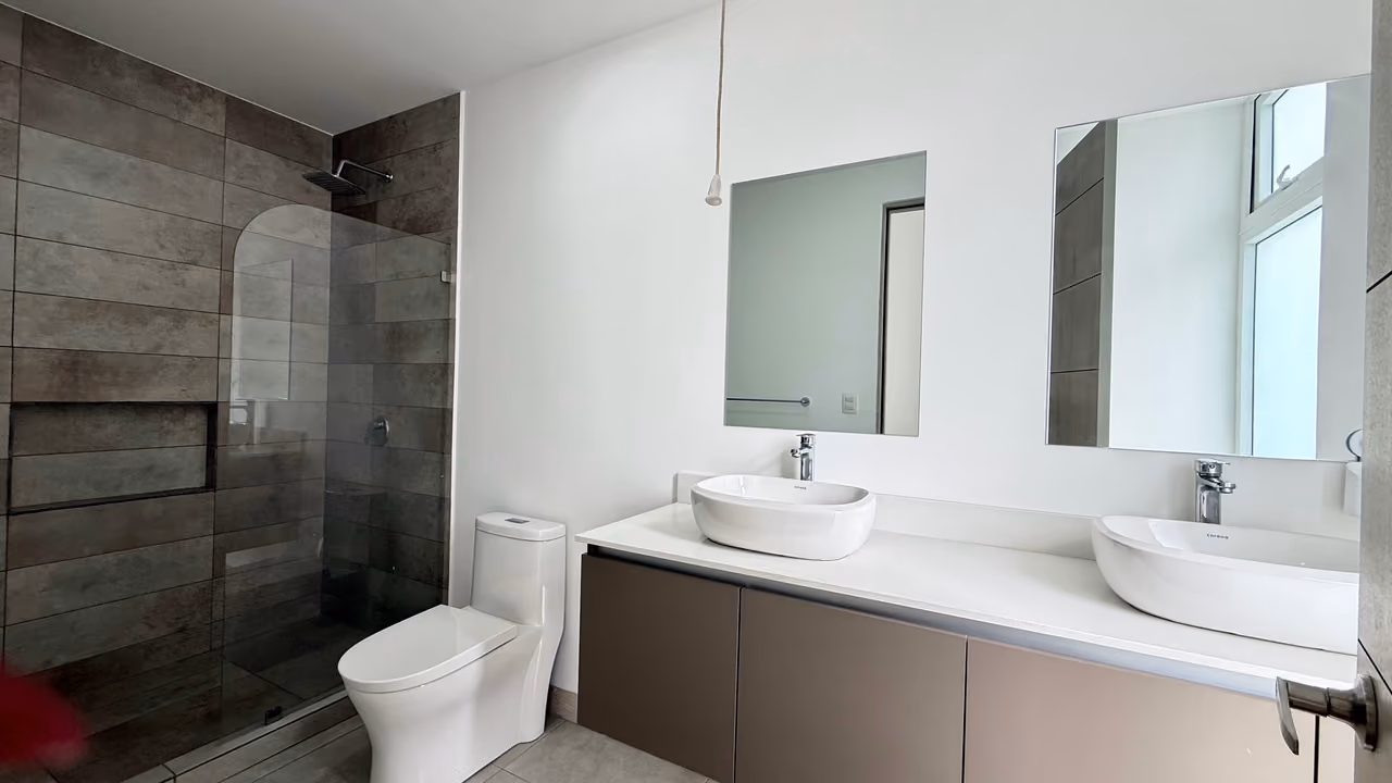 Casa en alquiler en Guachipelín, fotografía 4